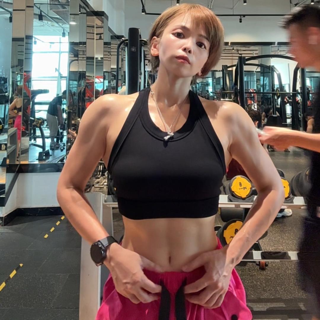 陌上曼曼爱健身
