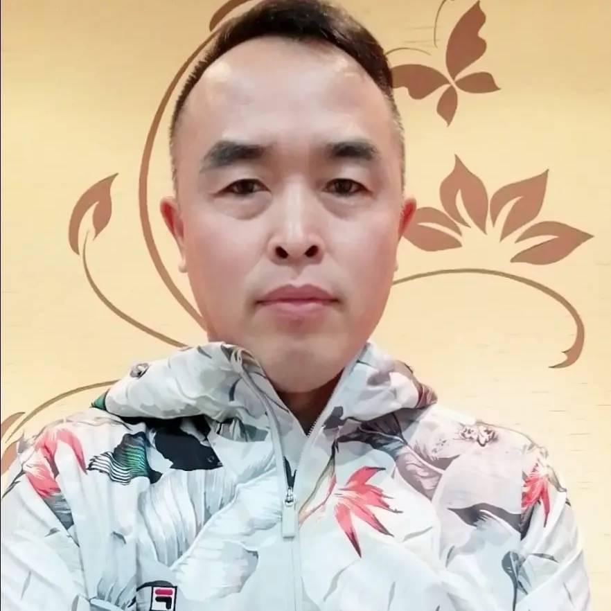 平哥在俄罗斯🇨🇳🇷🇺