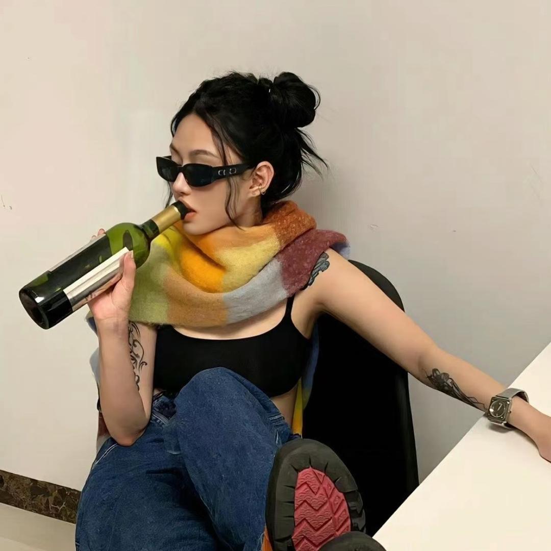 yiyi吖.爱美