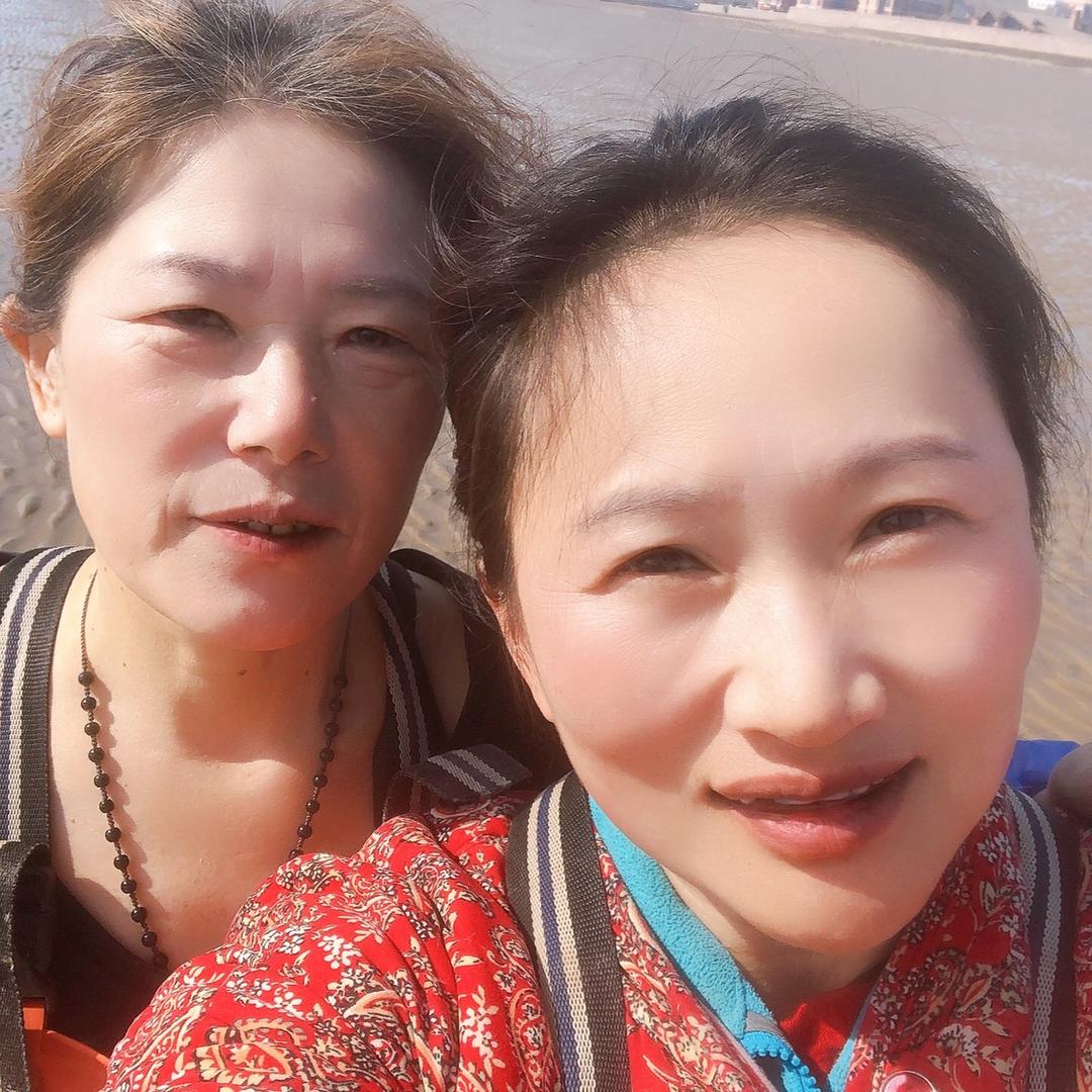 其子姐妹