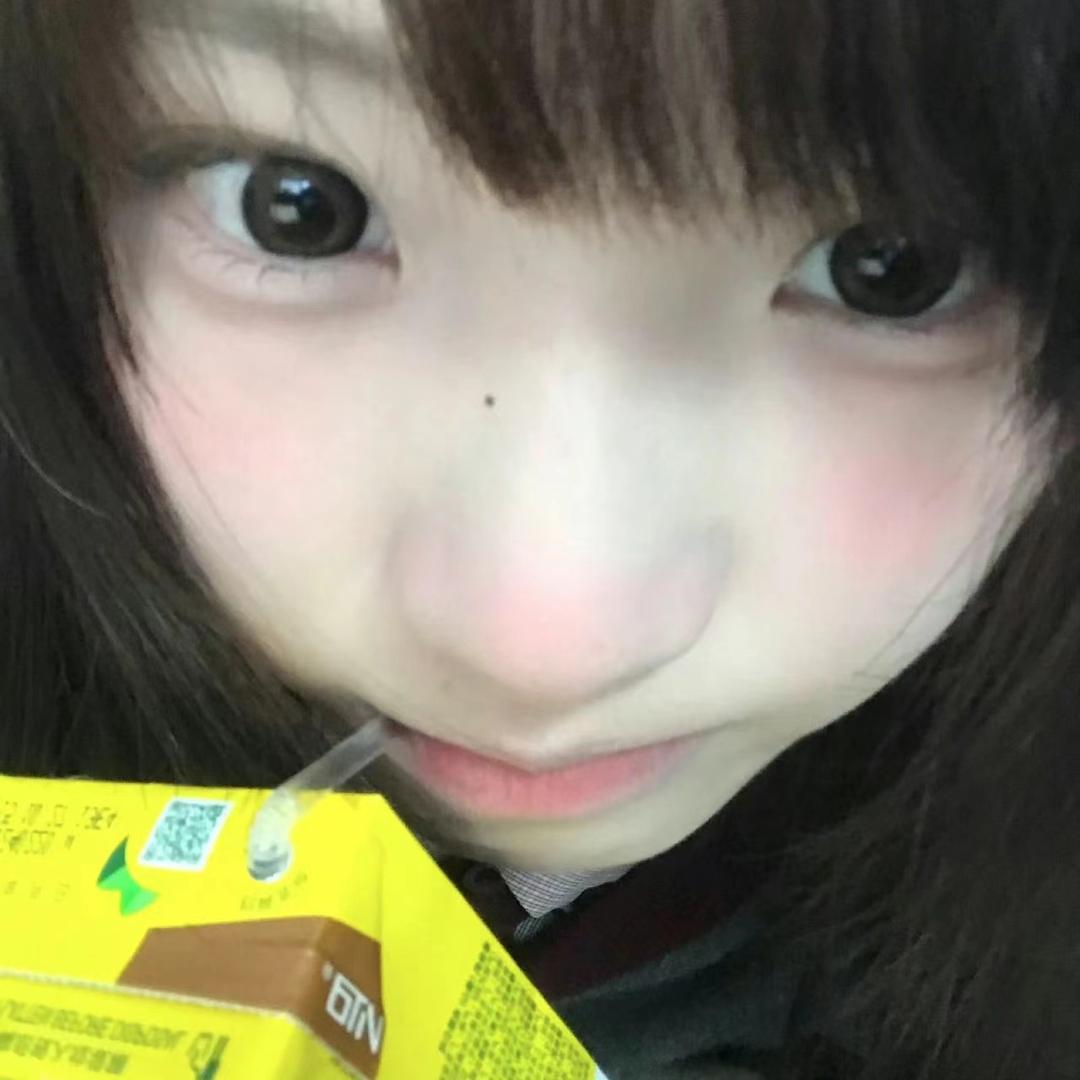 趣里的^o^