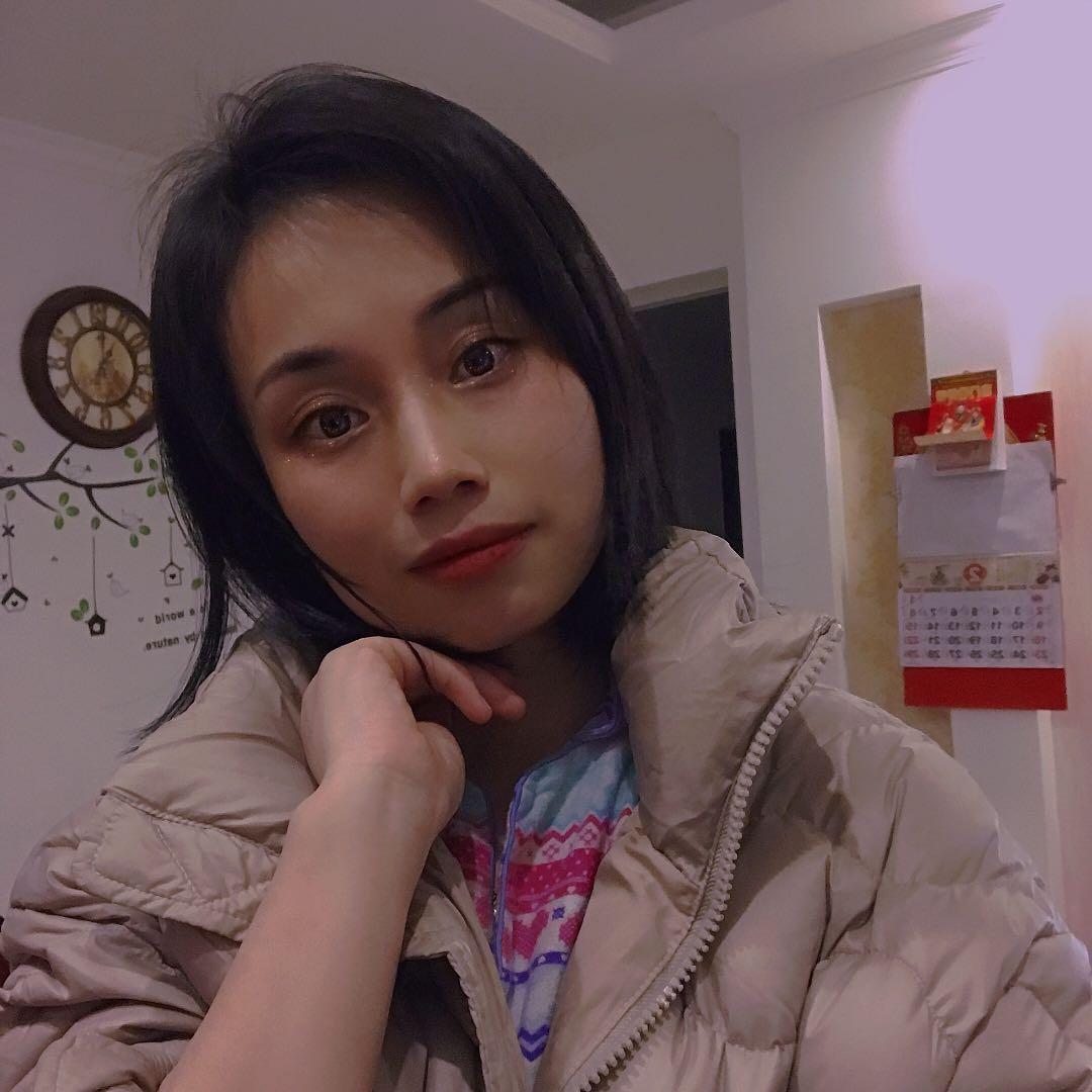 湘潭县易俗河镇艾尚美甲店