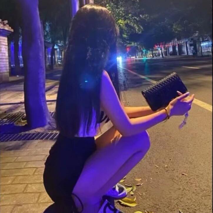 90后炒饭妹