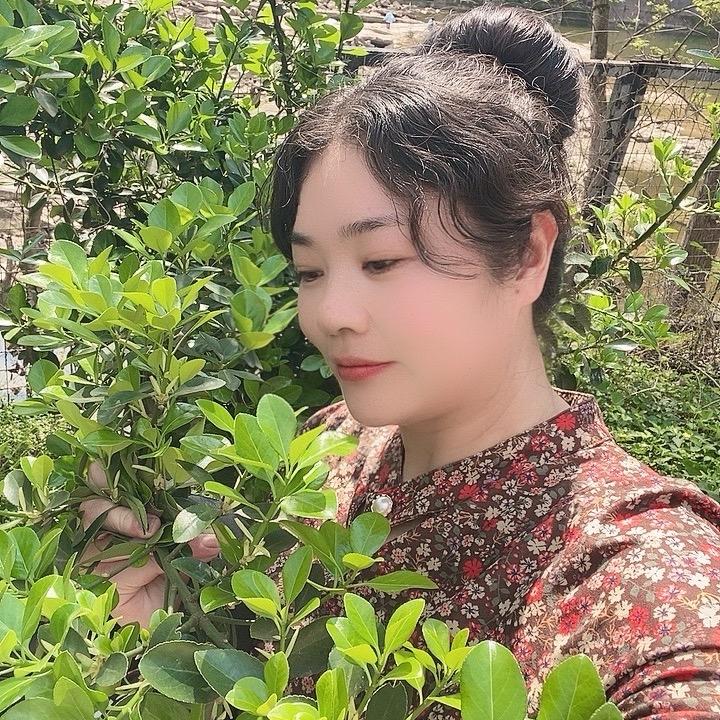 开心的我😂😂