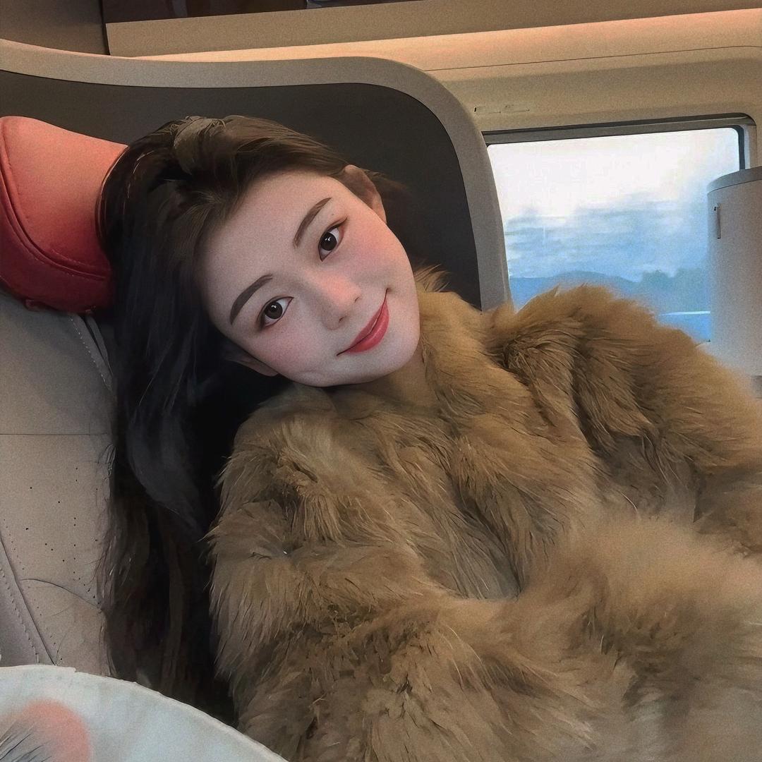 亲爱的佩慈.🐛