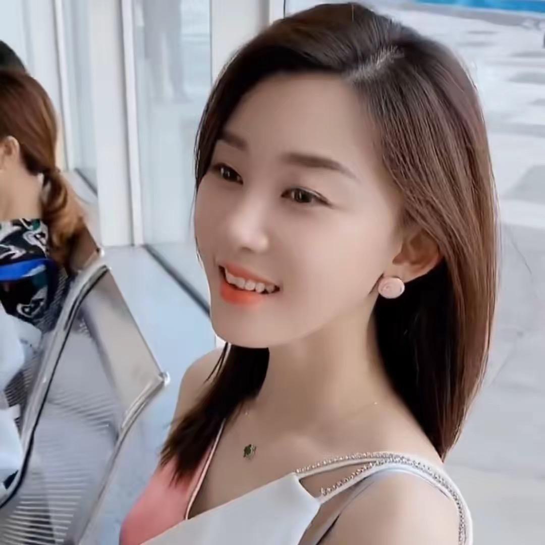 钏醇酒业笑小笑直播号