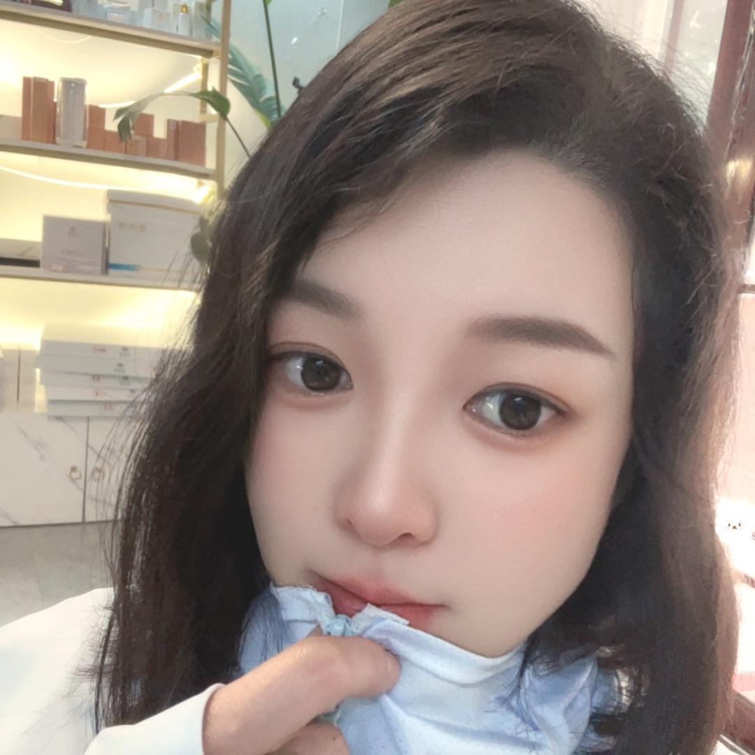 @一个映呀💋