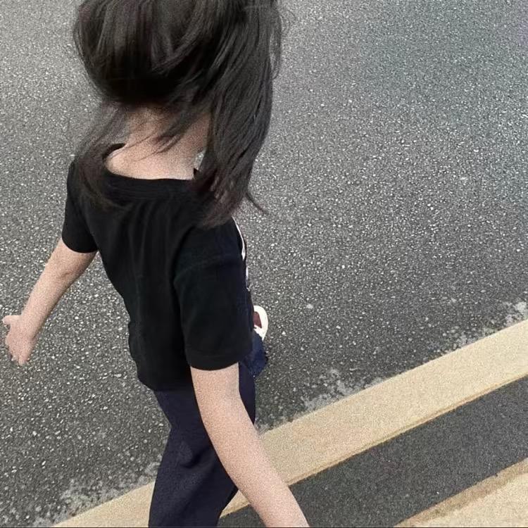 妮妮子-