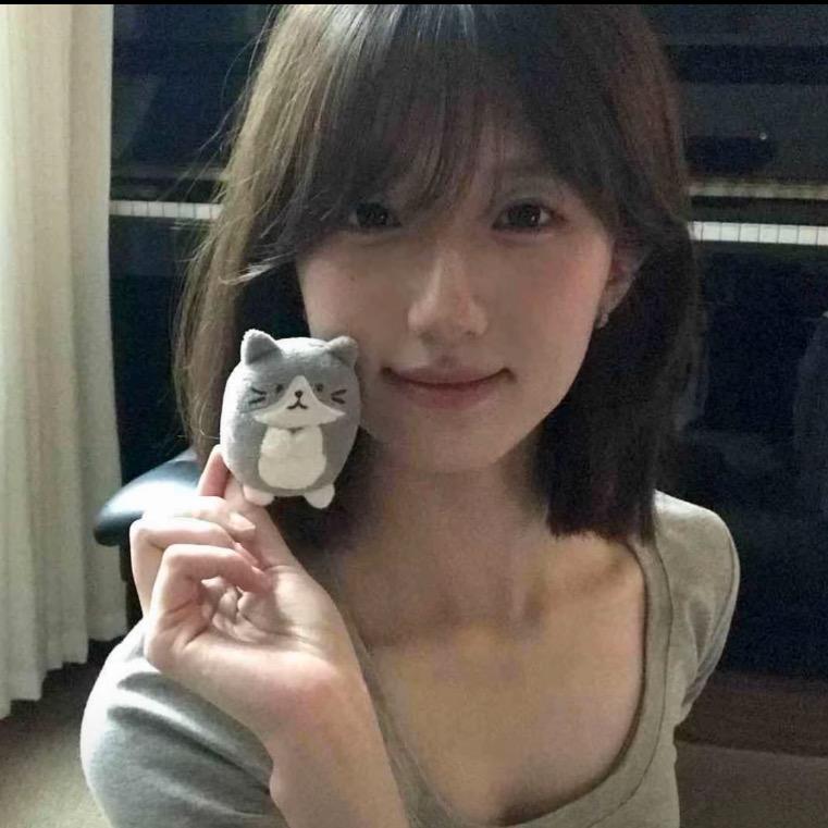 新视线-龙龙服装