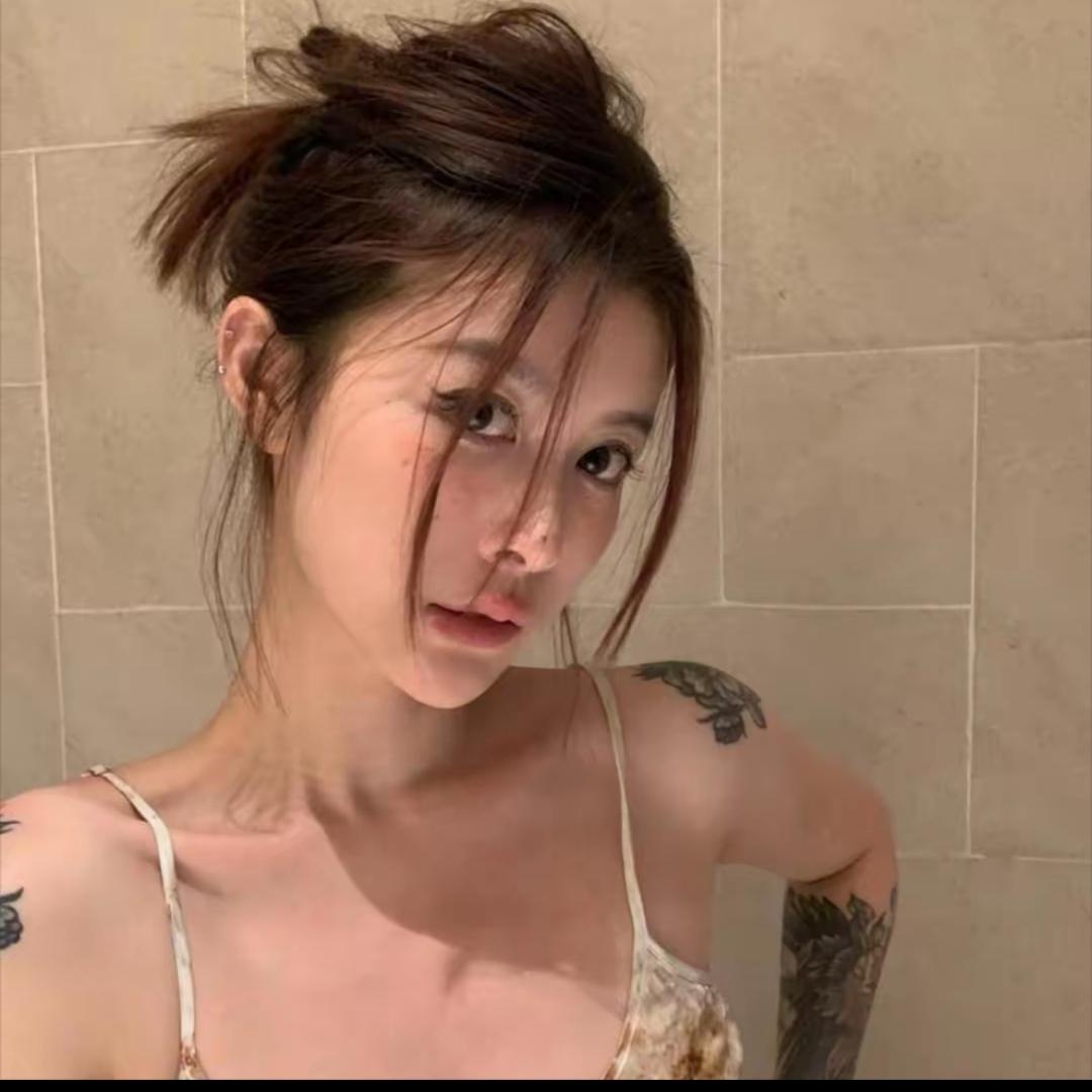 殷三吉的试衣间