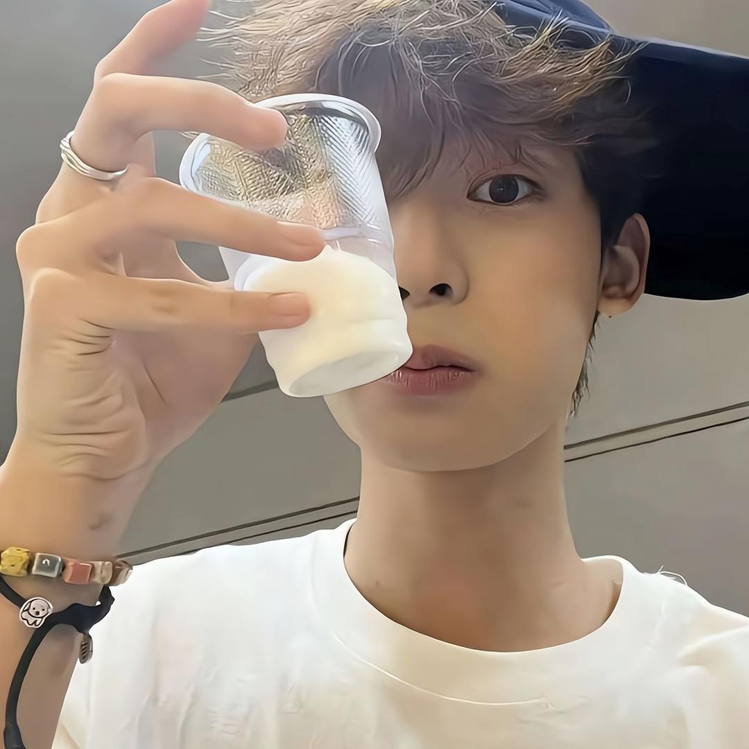 不想睡觉💤