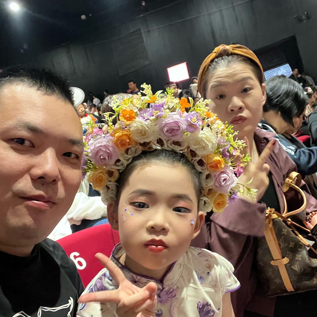 银元黄金回收小刘