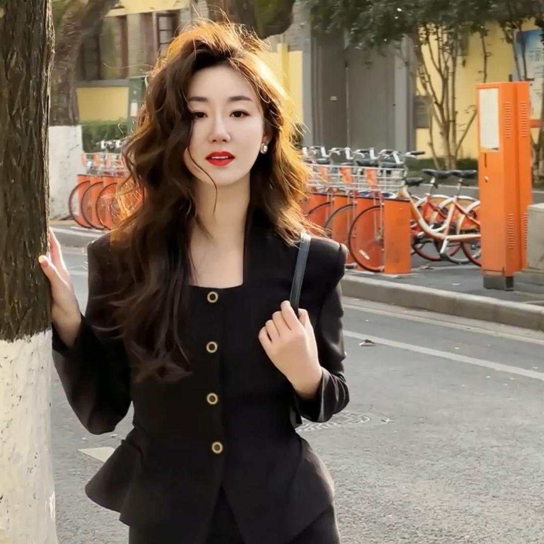 英子（美业)
