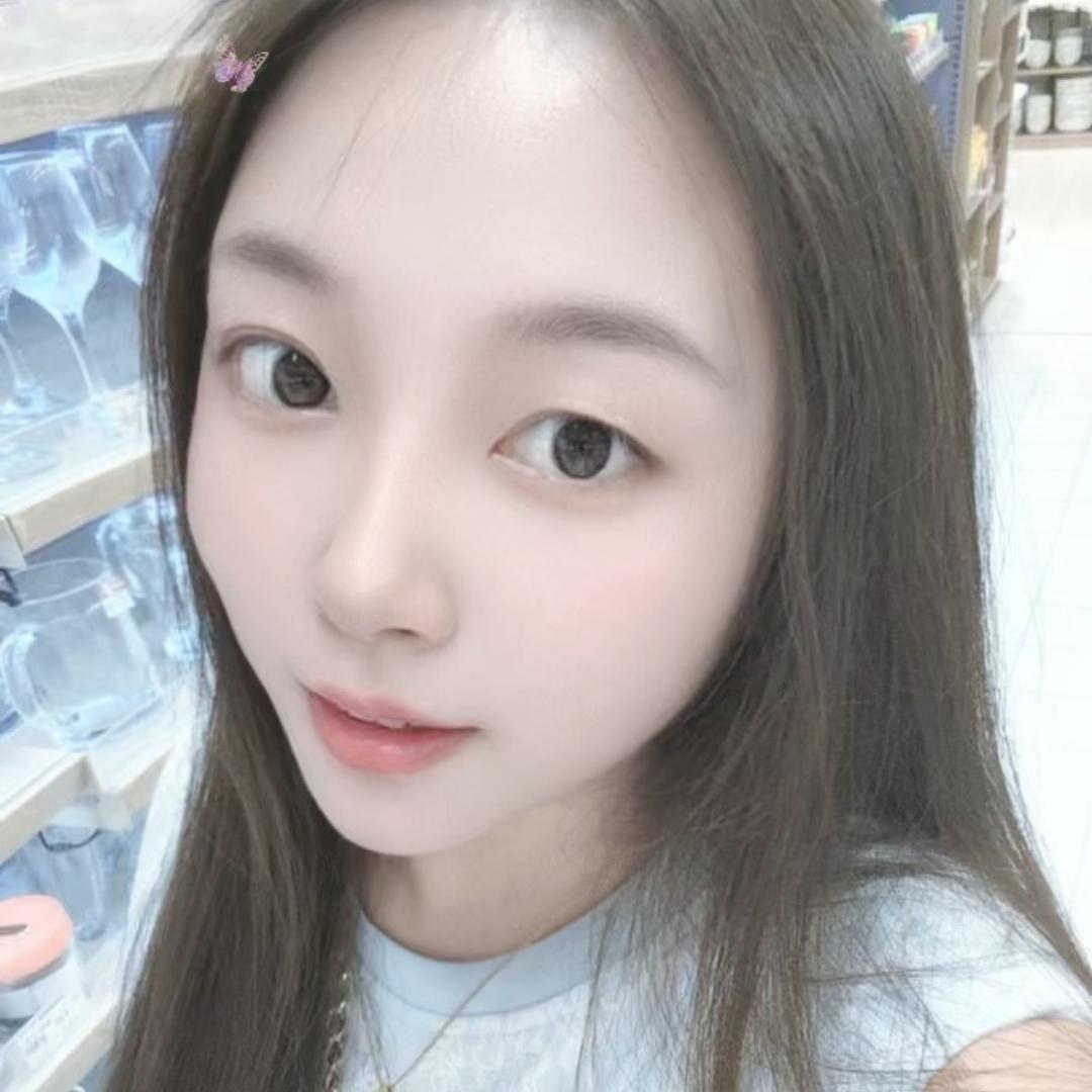 颜颜