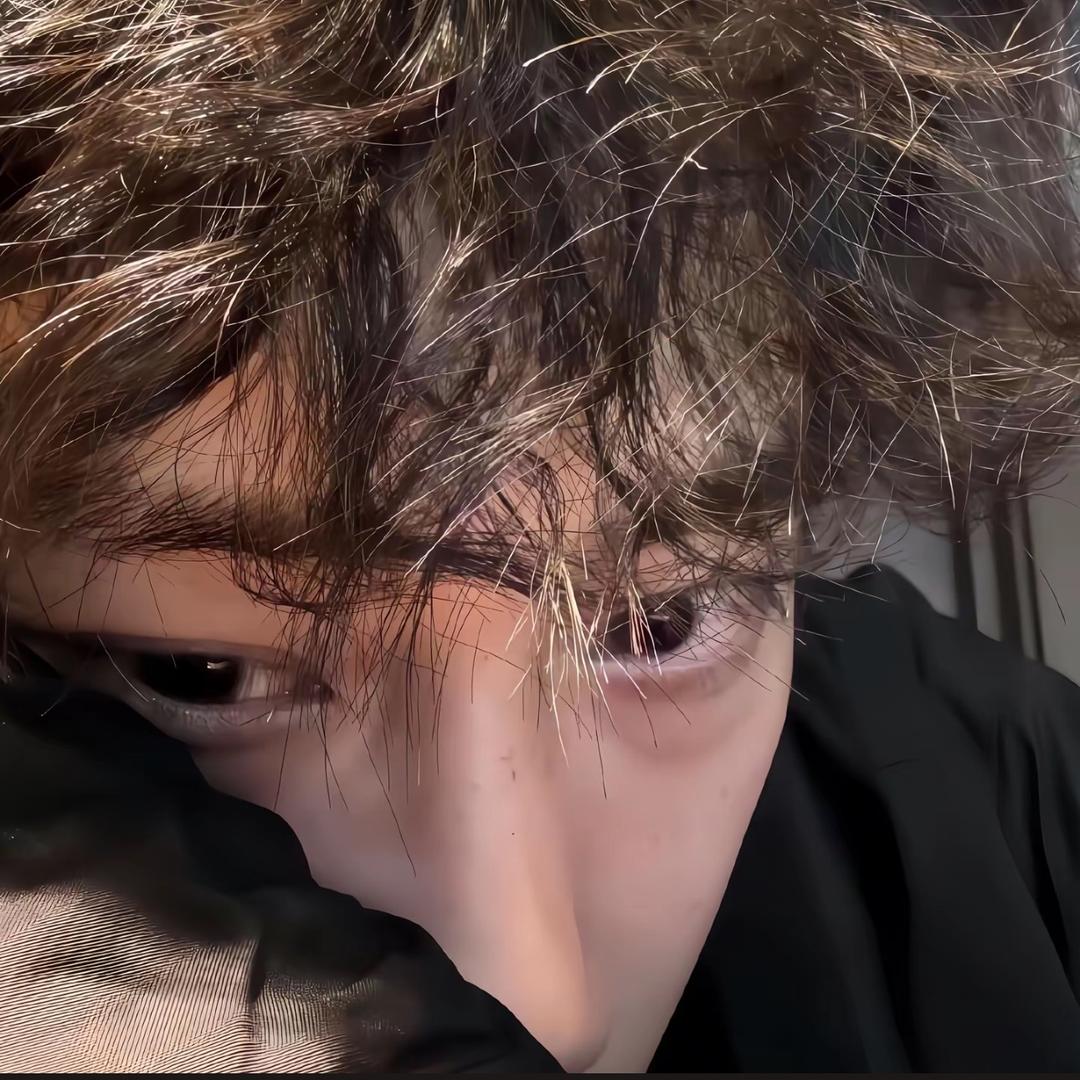 ㅤㅤㅤ  ㅤ