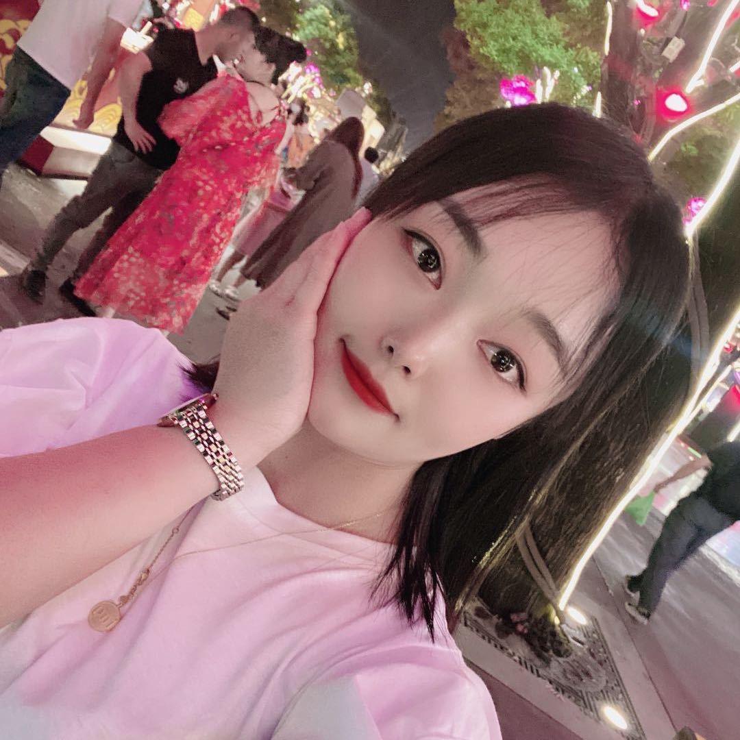 ぃ        娟儿 🎀