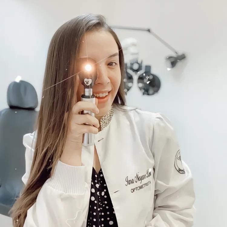 红安县好医生眼镜