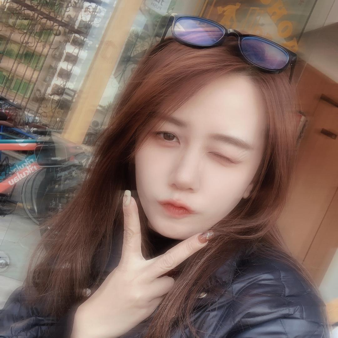@A. Gy