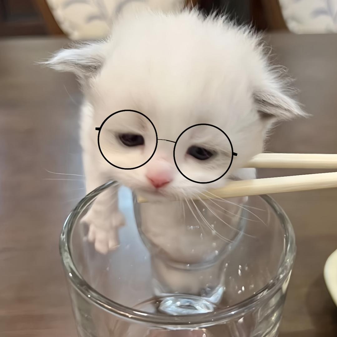 因为卖萌被打掉两颗大门牙