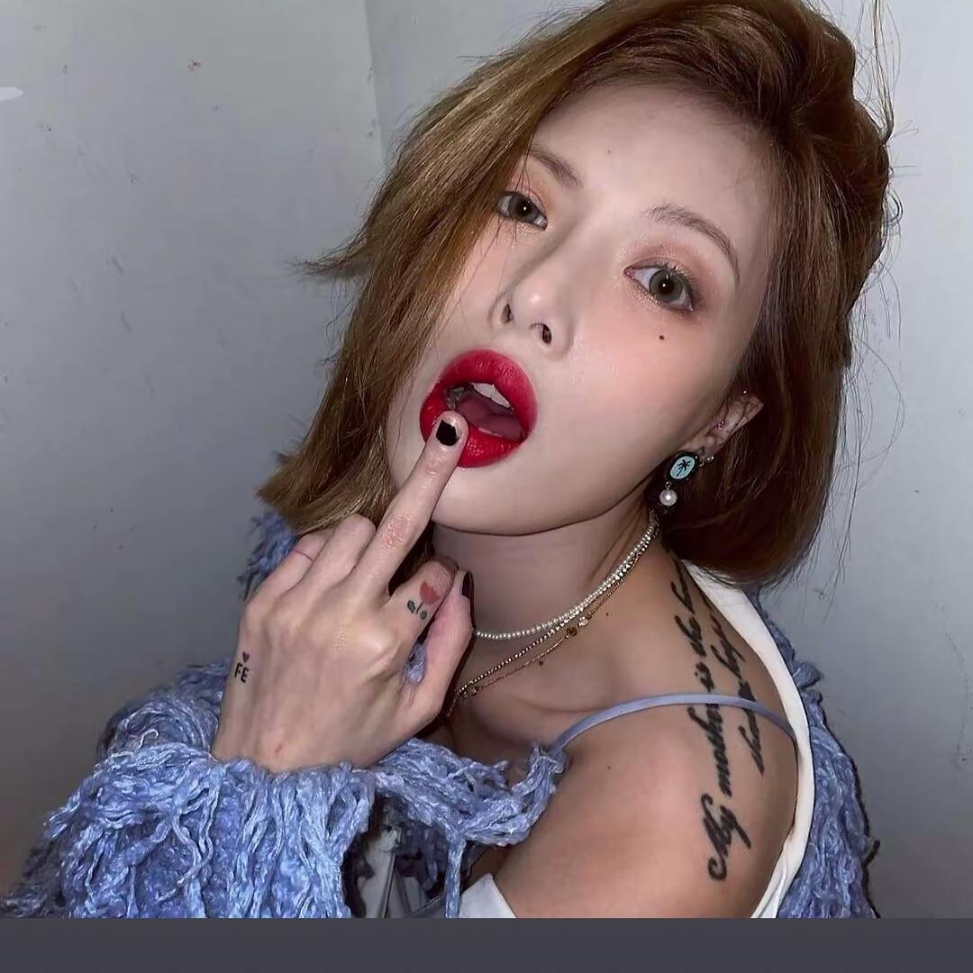 T✨