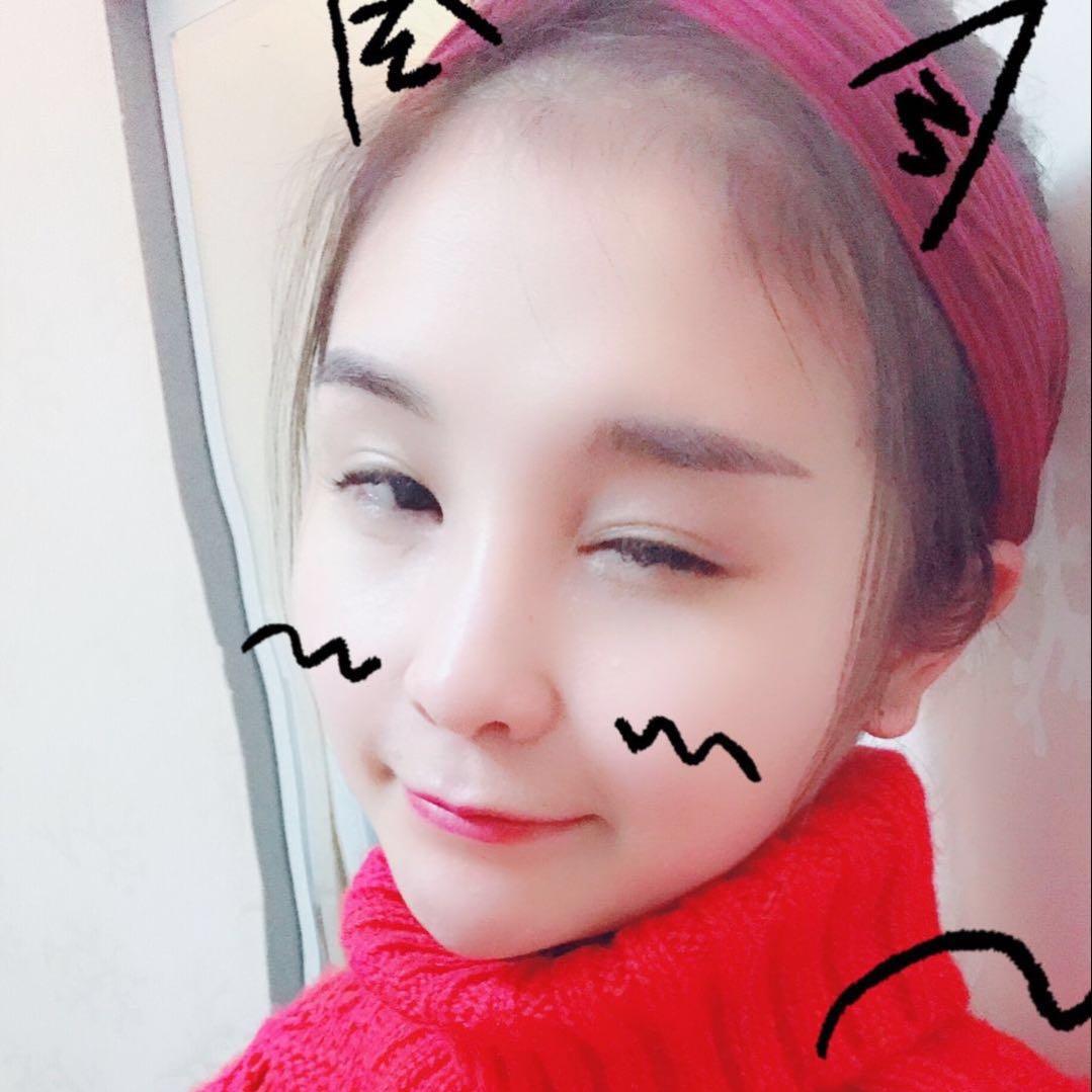 M、Q