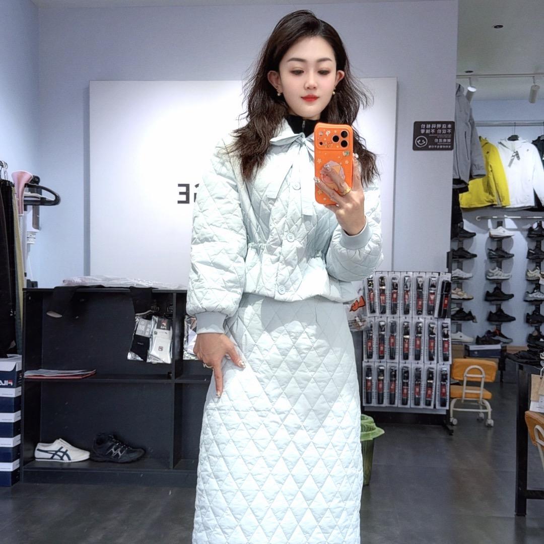 👻卖核弹的小女孩、ᥫ᭡