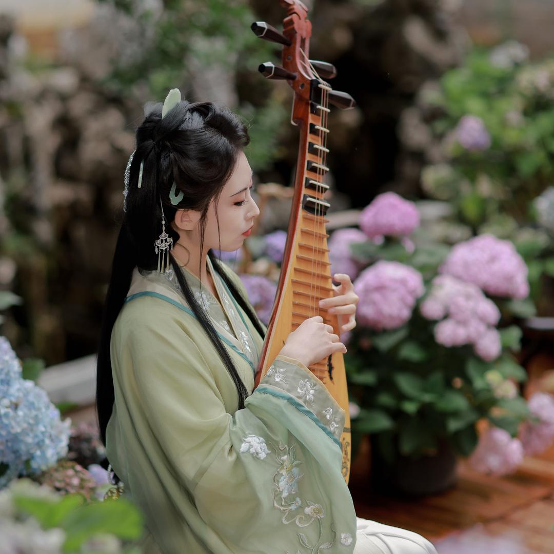 琵琶小妖🪷