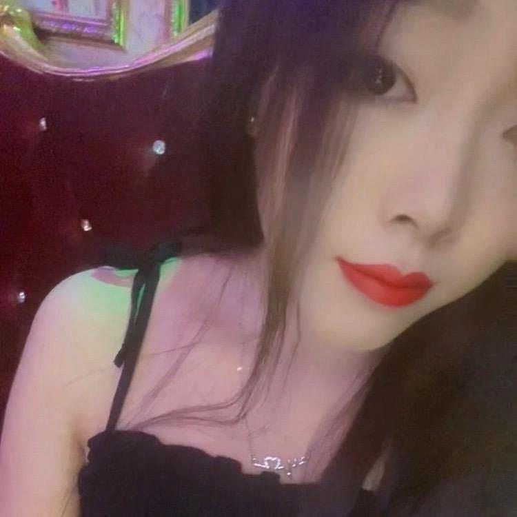 彤彤