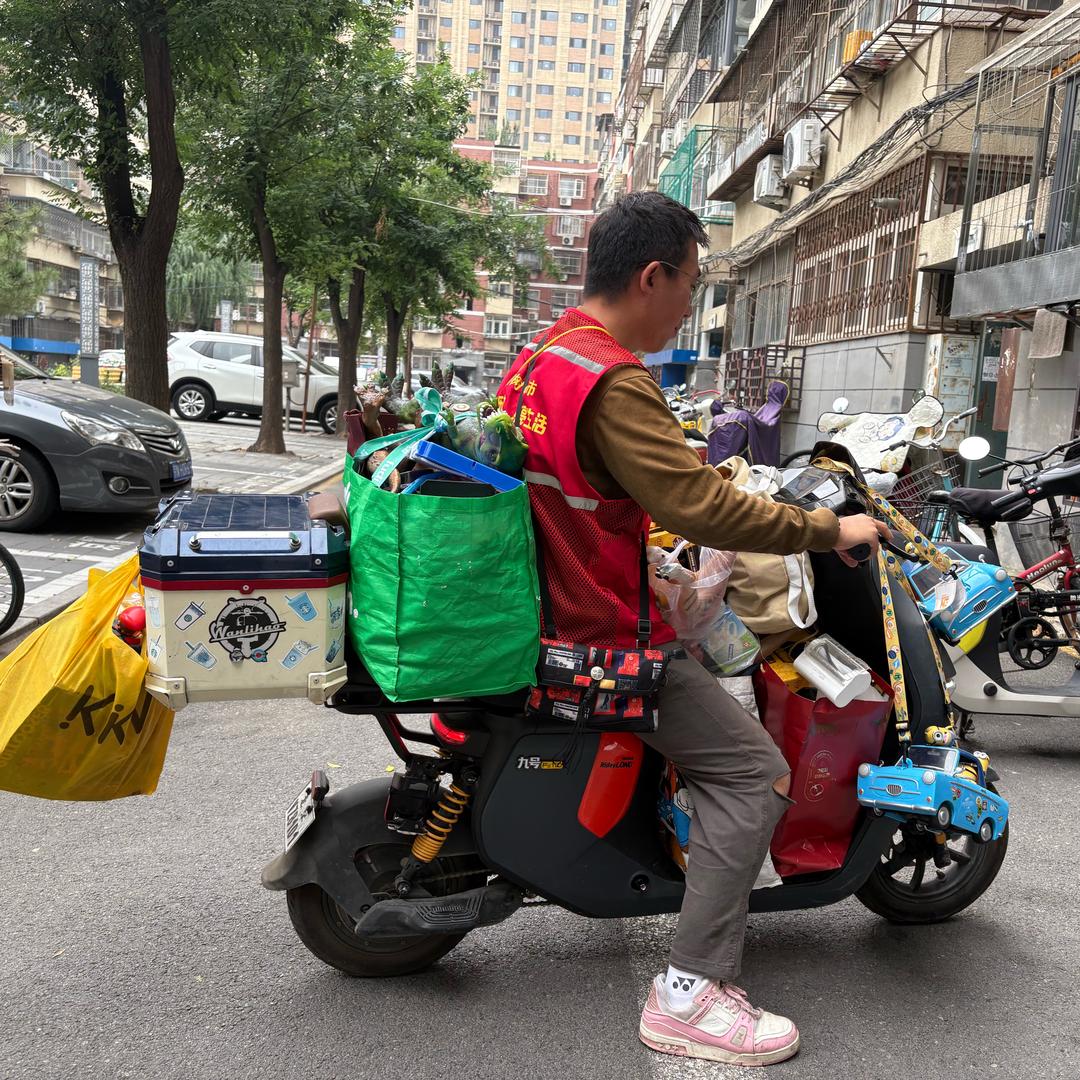 小不忍则卖玩具