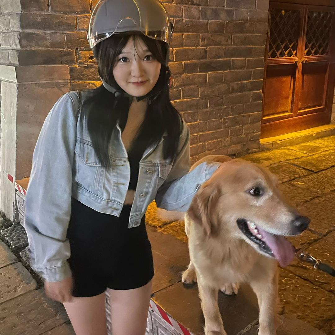 爱迟到的小袁