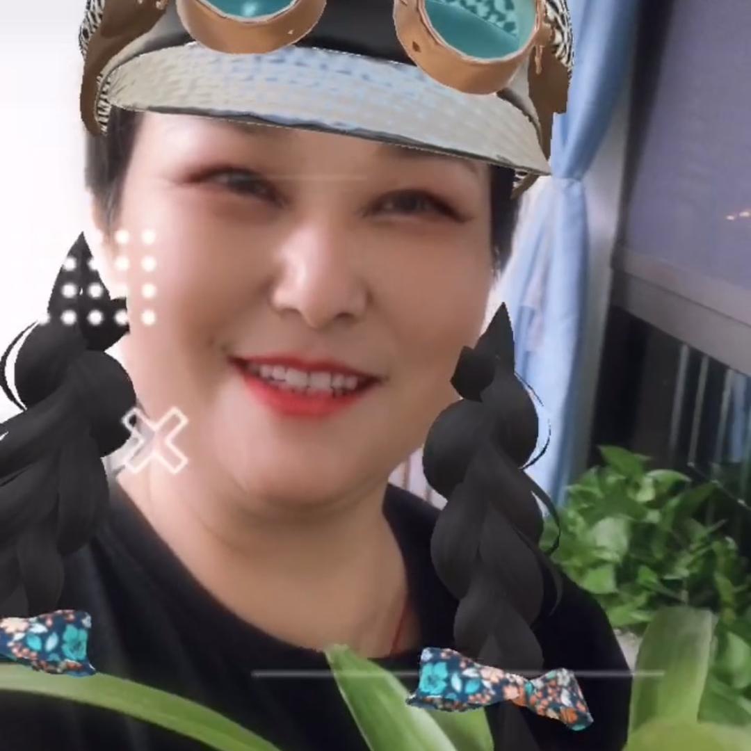琴声悠扬