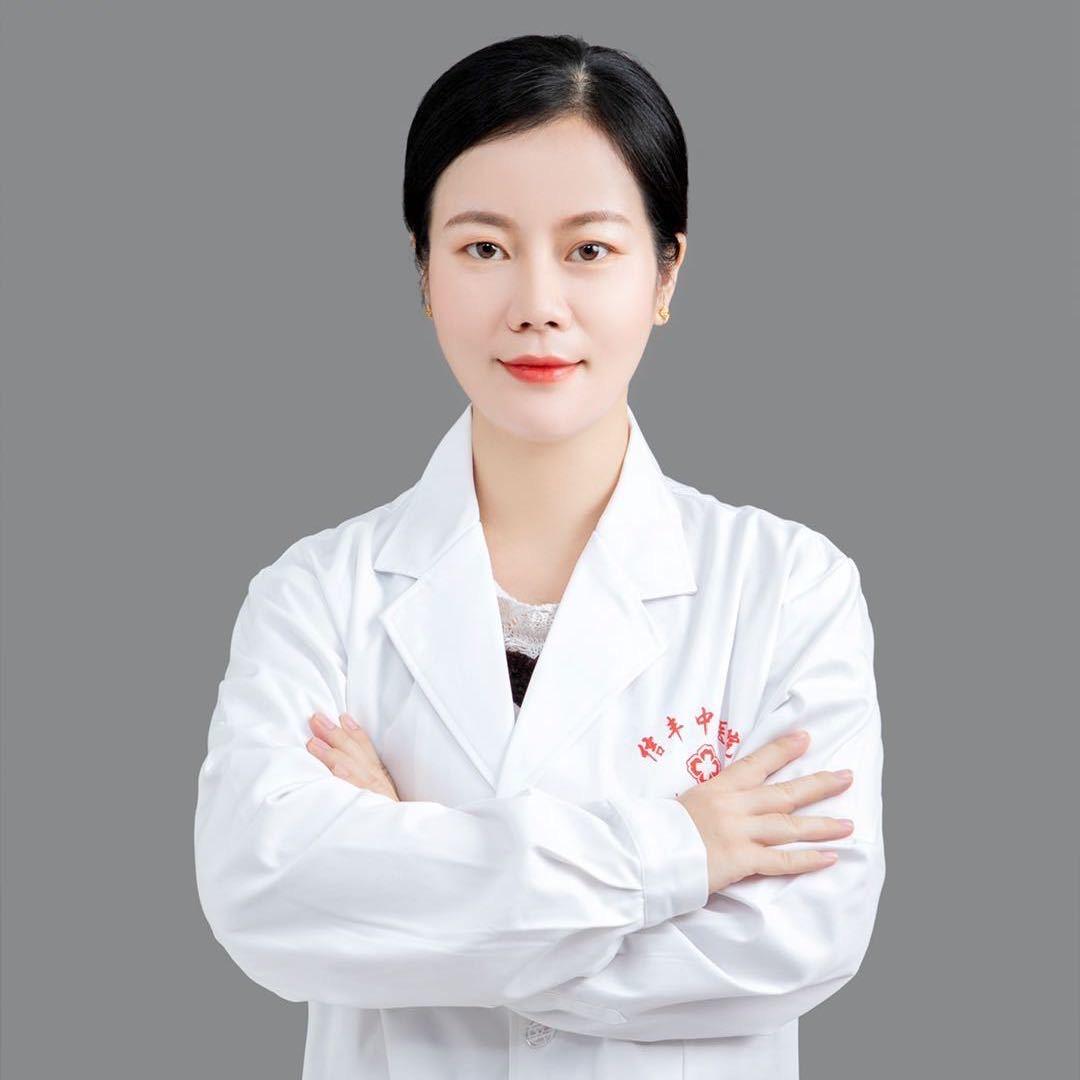 儿科主任黄金凤