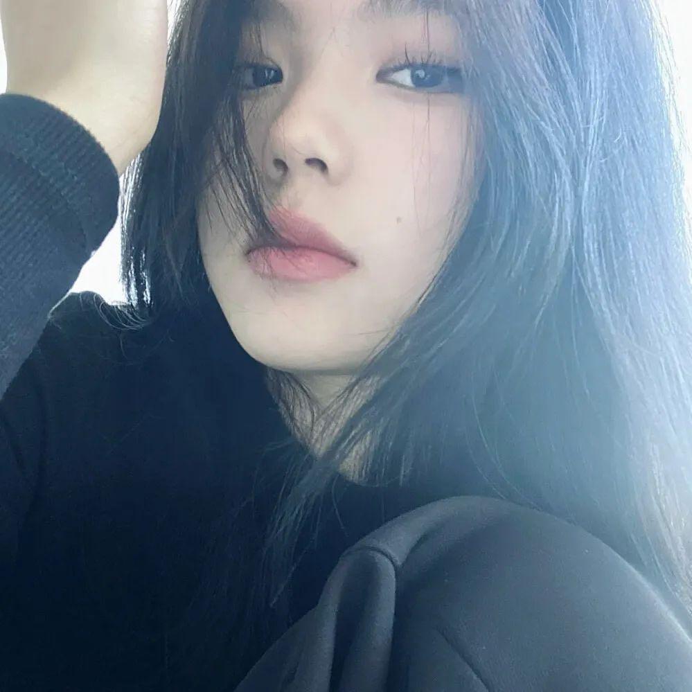 是漫漫^u^