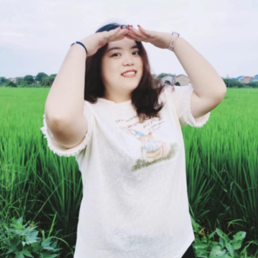 何小妞