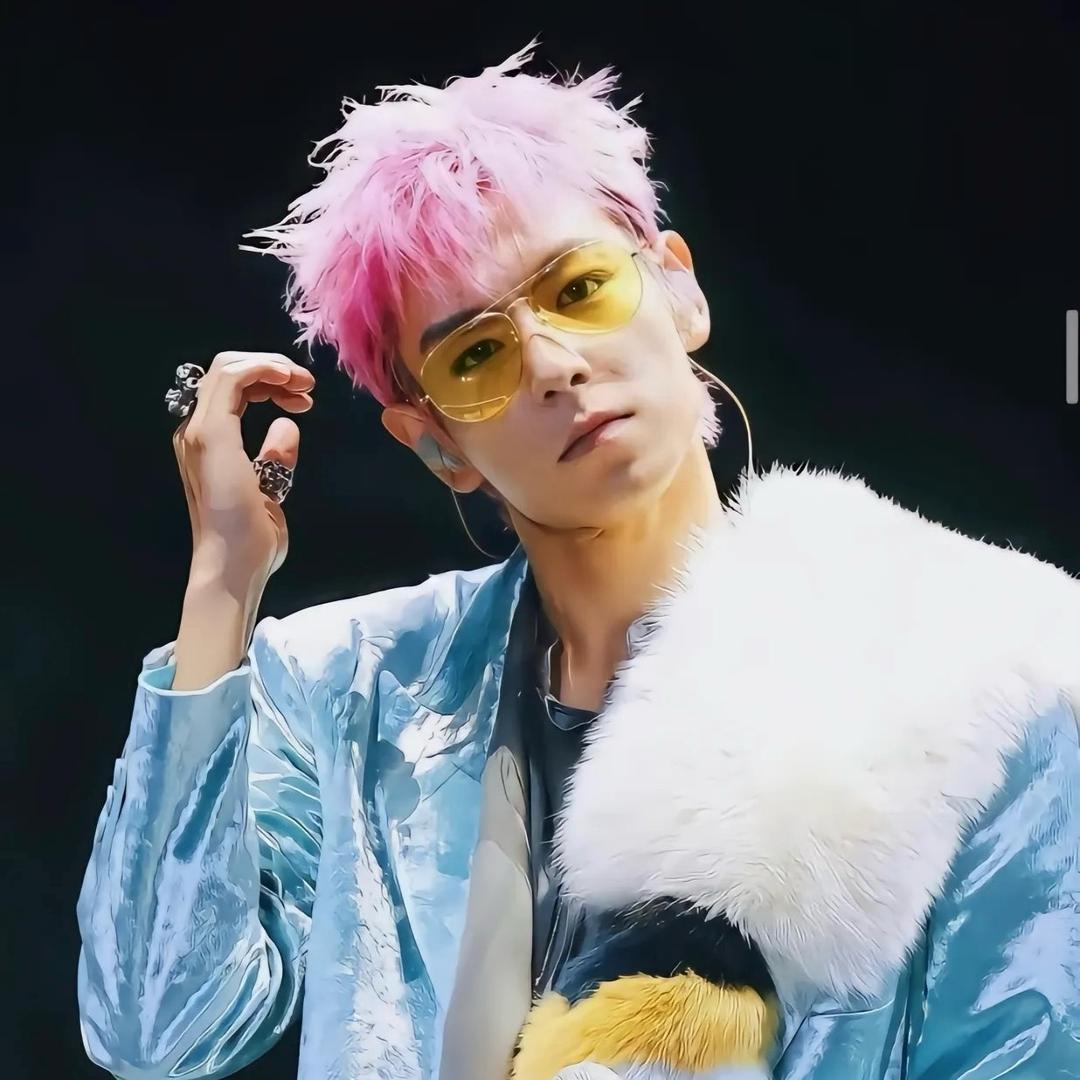 ☄️M78赛罗杨🐣