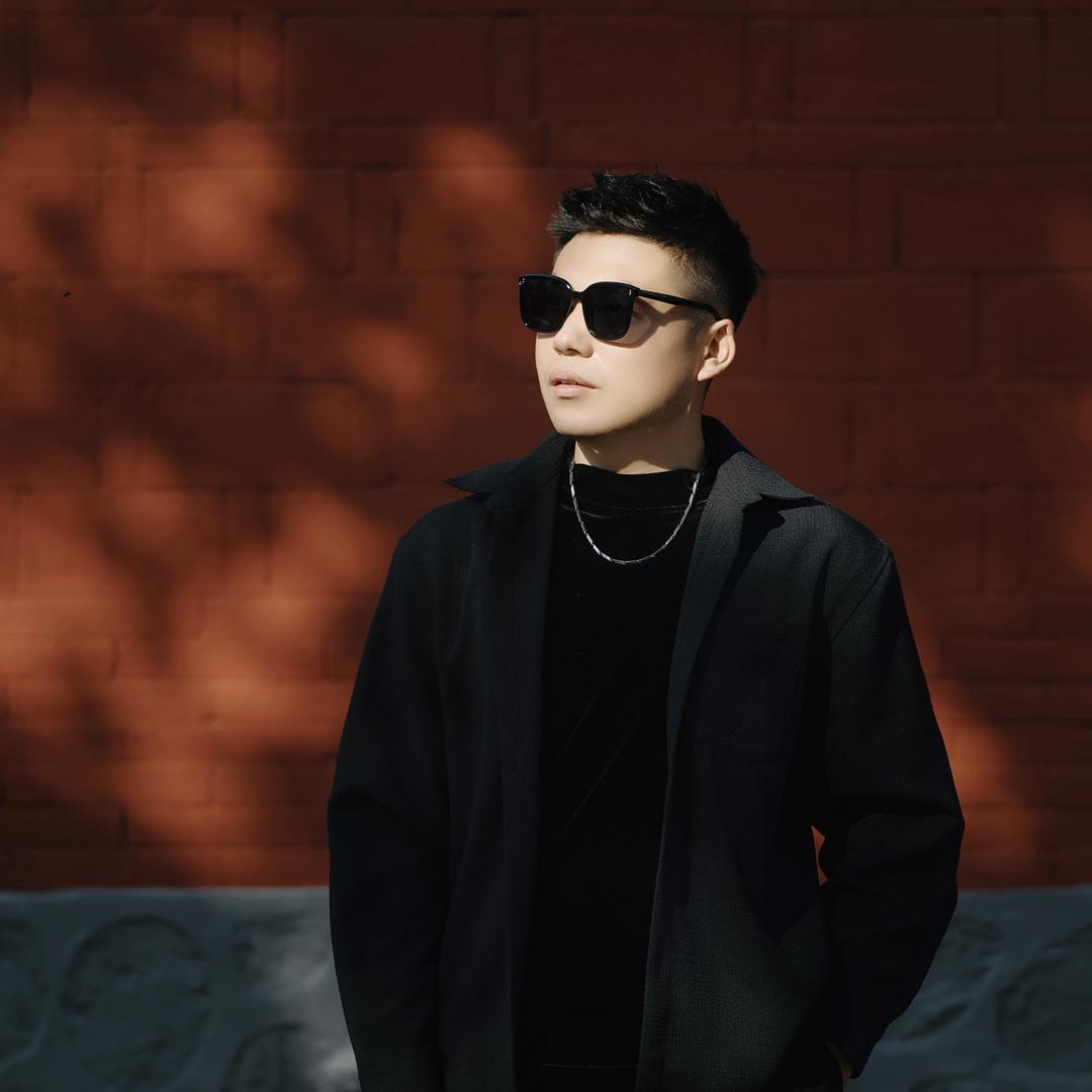 忻州婚礼跟拍-小峰忻州市初见婚礼跟拍团队