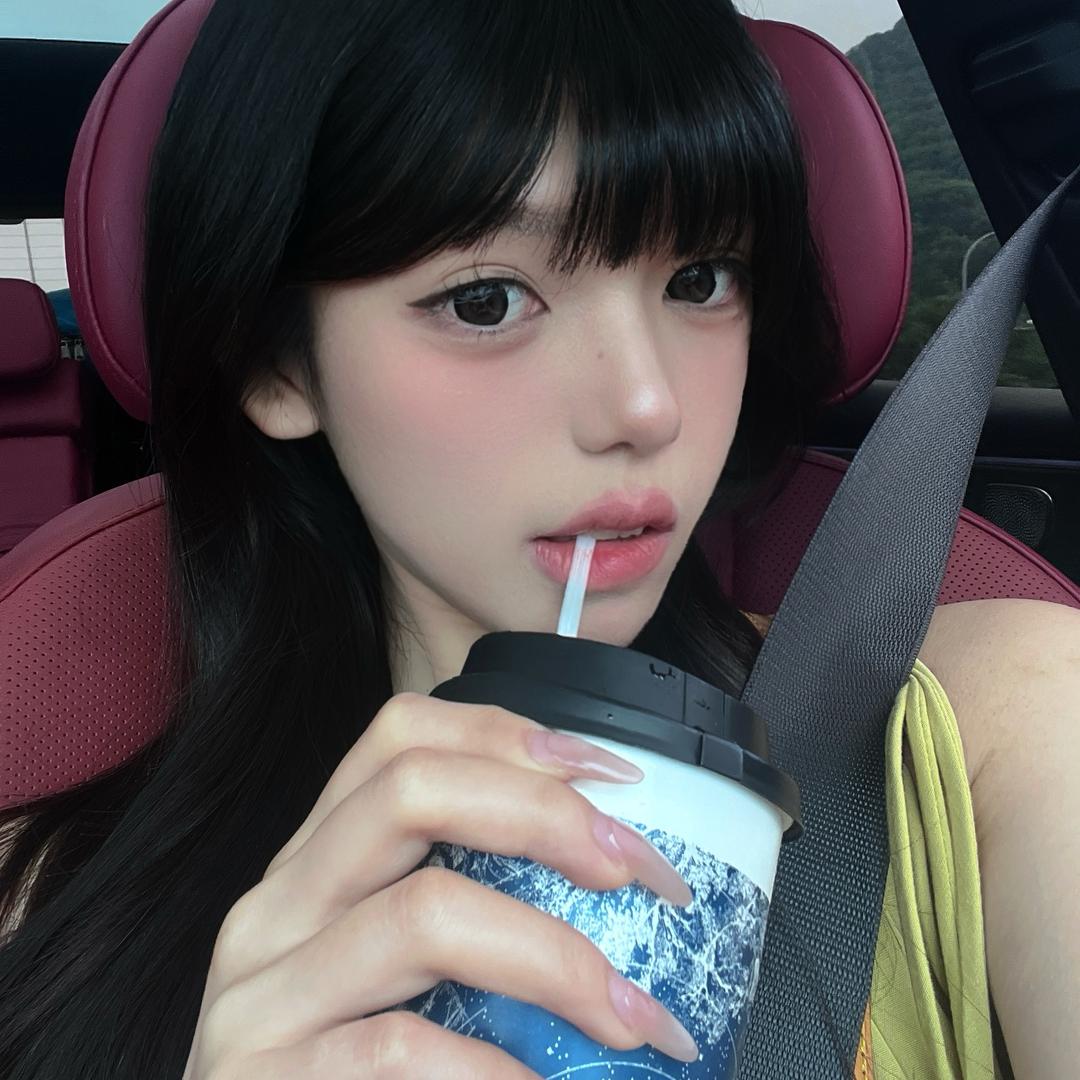雷维维