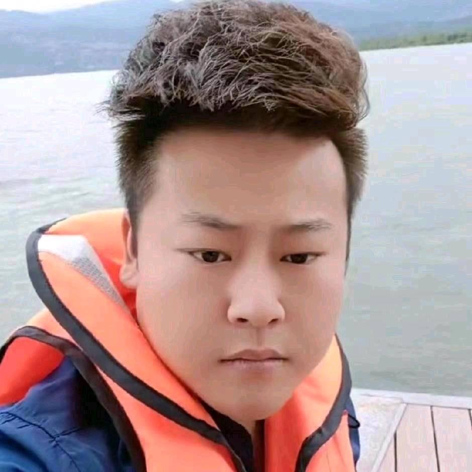 Tʀᴜsᴛ雷神拌饭