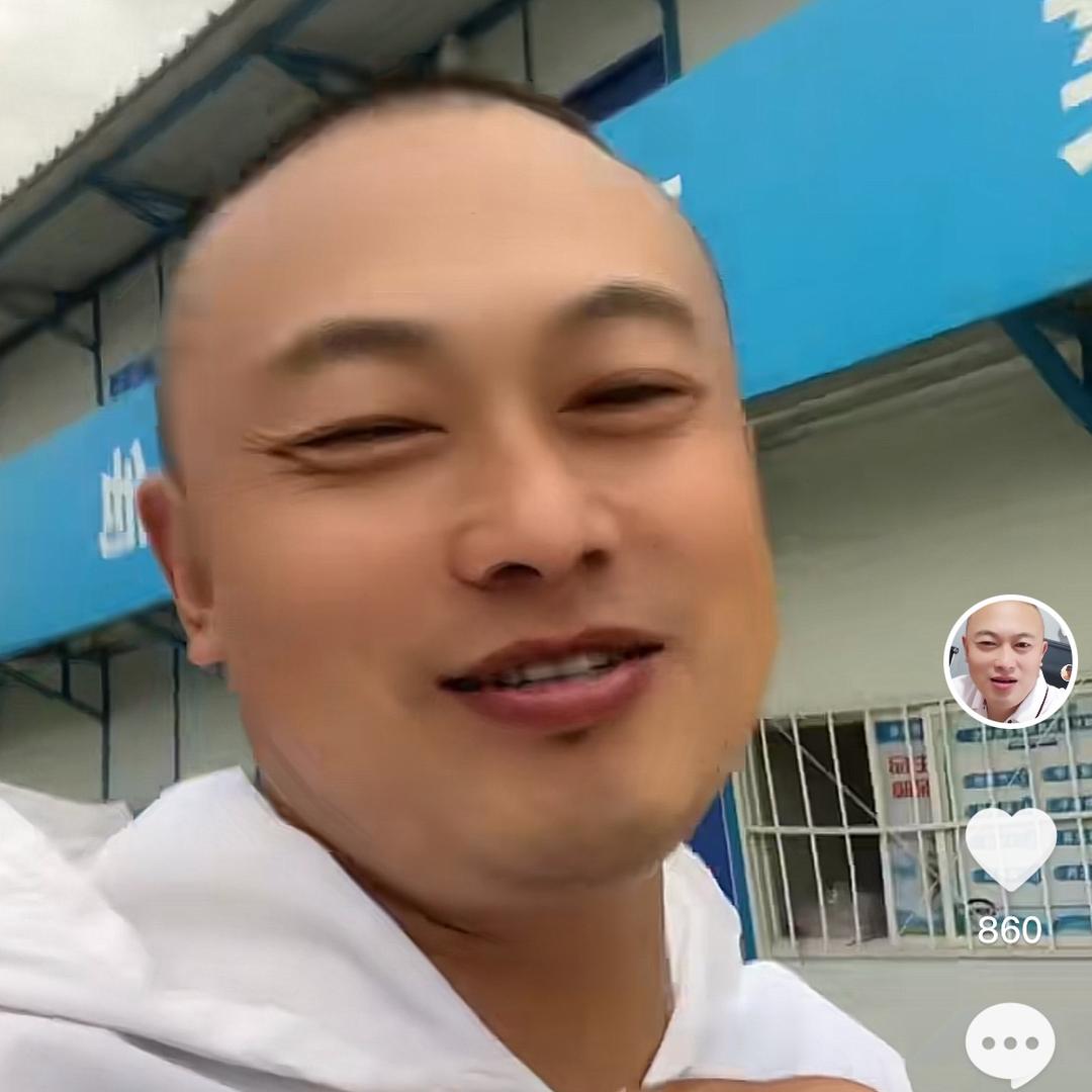 嘉哥．