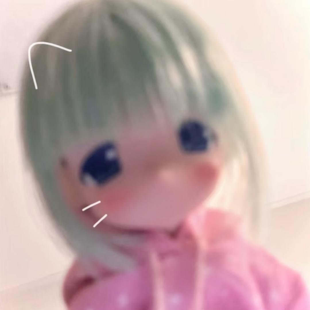 椿燚.