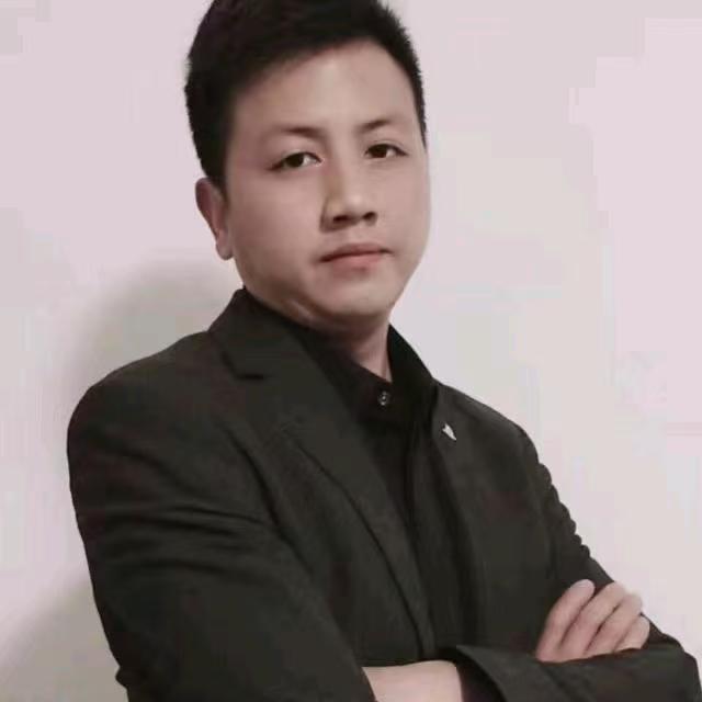 负重前行（阿冲在努力）