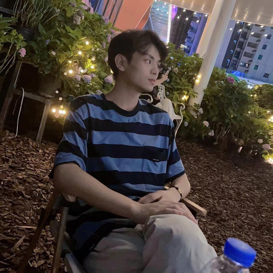 小潘摆个小摊