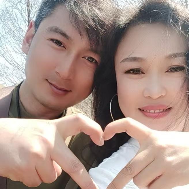 捌玖不离拾（胶州美团女站长）