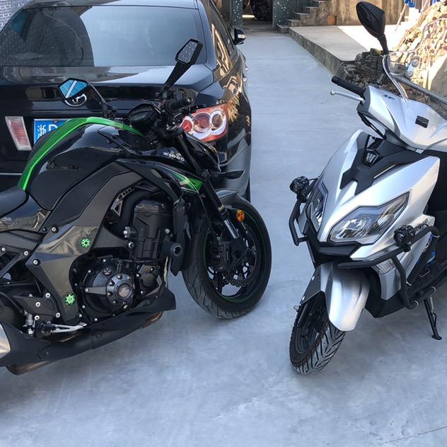 🛵125