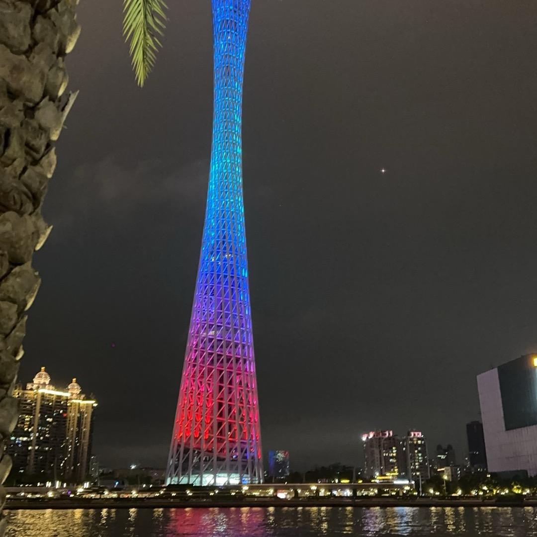 良品铺子一小时送达