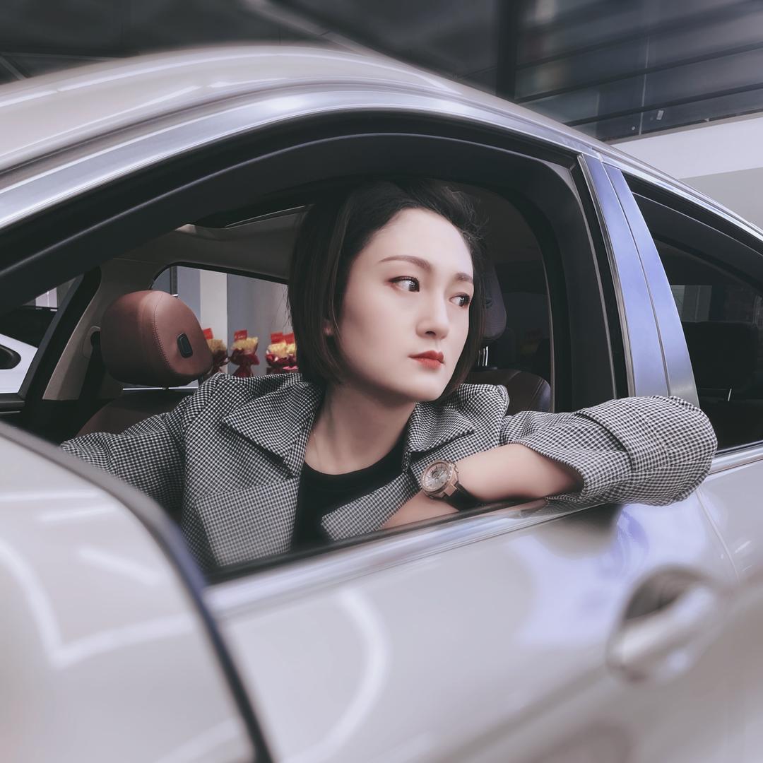 小侯二手车（侯嬢嬢）