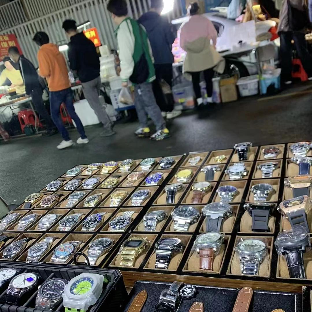 华强北鬼市街原摊主