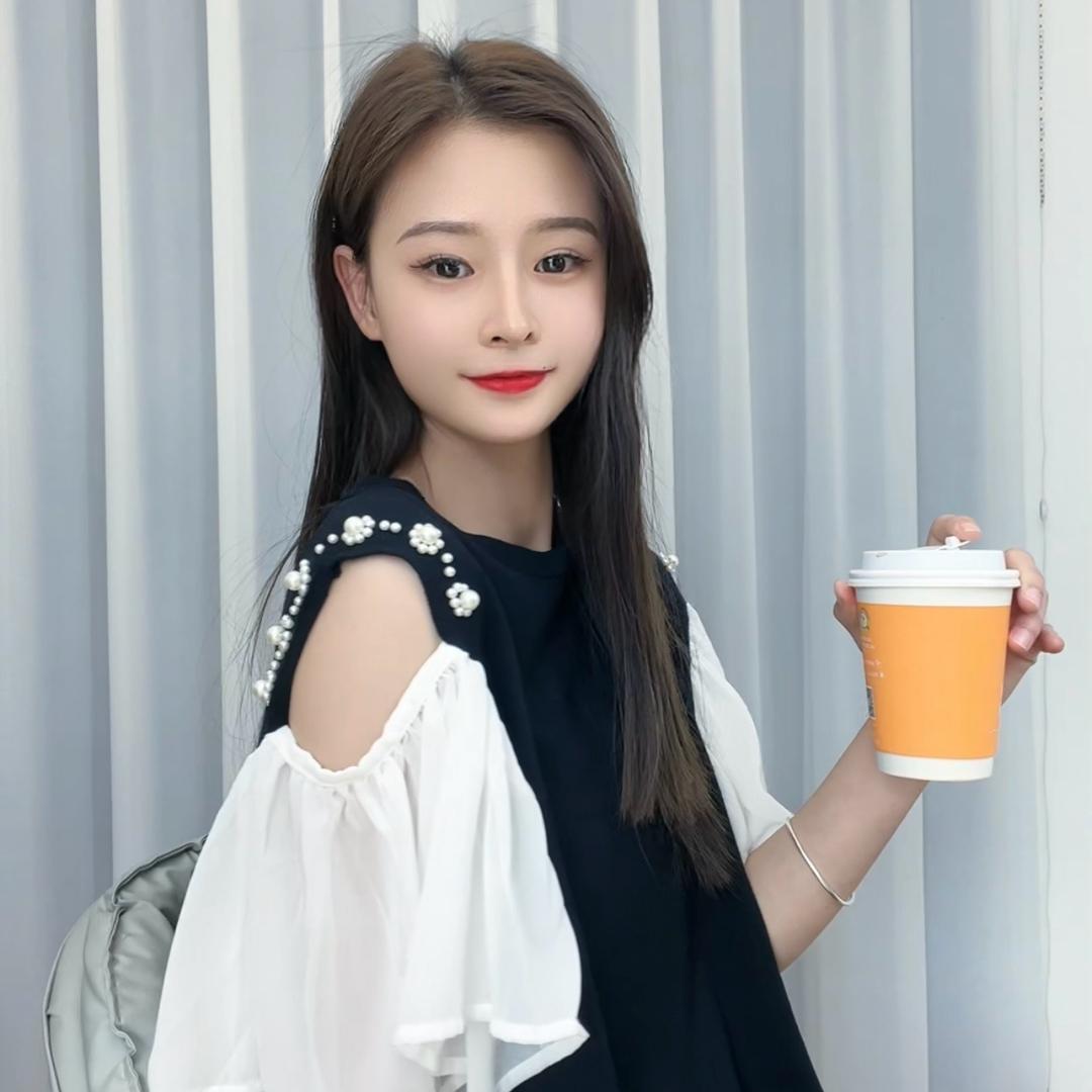 楚五女装工厂店