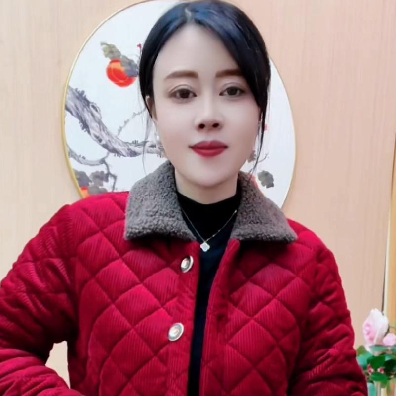 华溢亿服饰