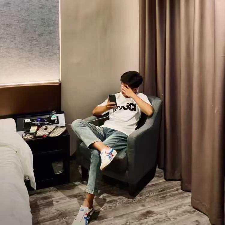 等风吹过这一页